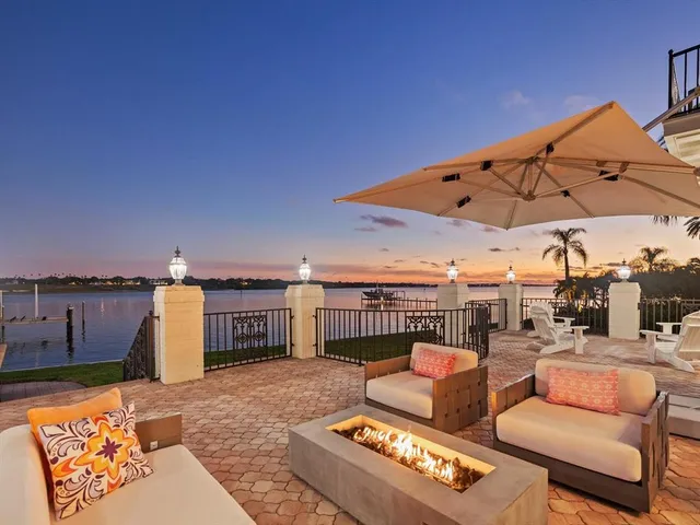 $6,995,000 | 429 St Andrews Drive, Belleair, FL 33756
