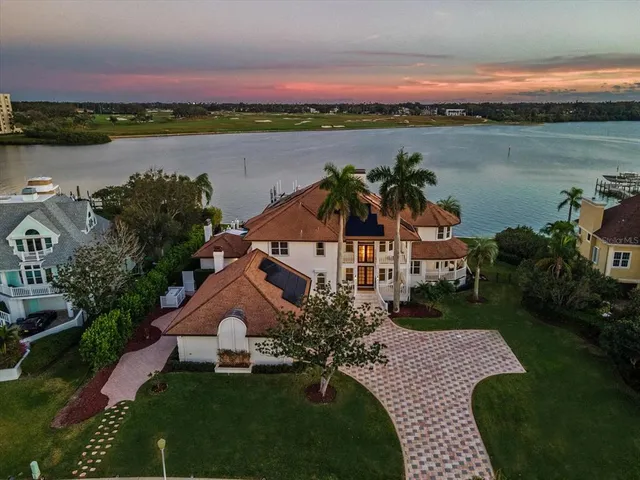 $6,995,000 | 429 St Andrews Drive, Belleair, FL 33756