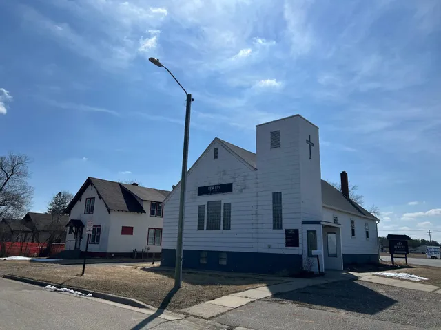 $219,000 | 506 6th Street Southeast, Bemidji, MN 56601