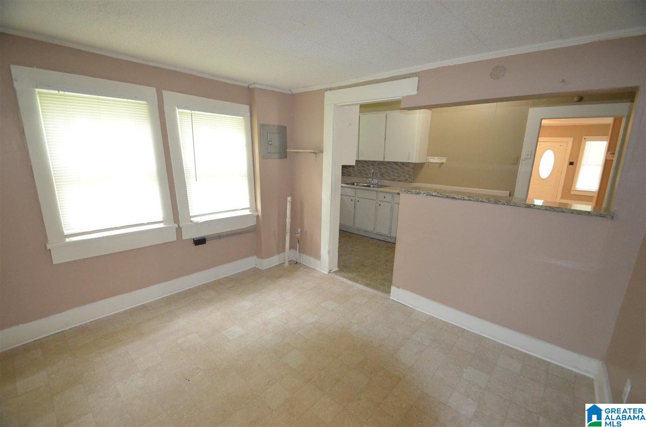 709 30th Street Southwest Birmingham, AL 35211 - Photo 13 of 21