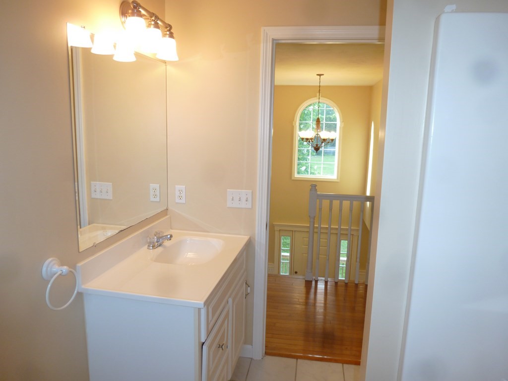 29 Strasburg Road Worcester, MA 01607 - Photo 32 of 41 Gallery Image 32