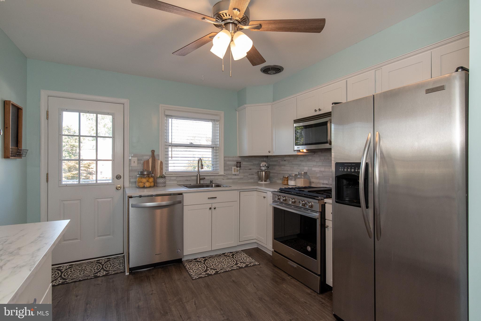 1885 Edgewood Road Towson, MD 21286 - Photo 20 of 53 Kitchen