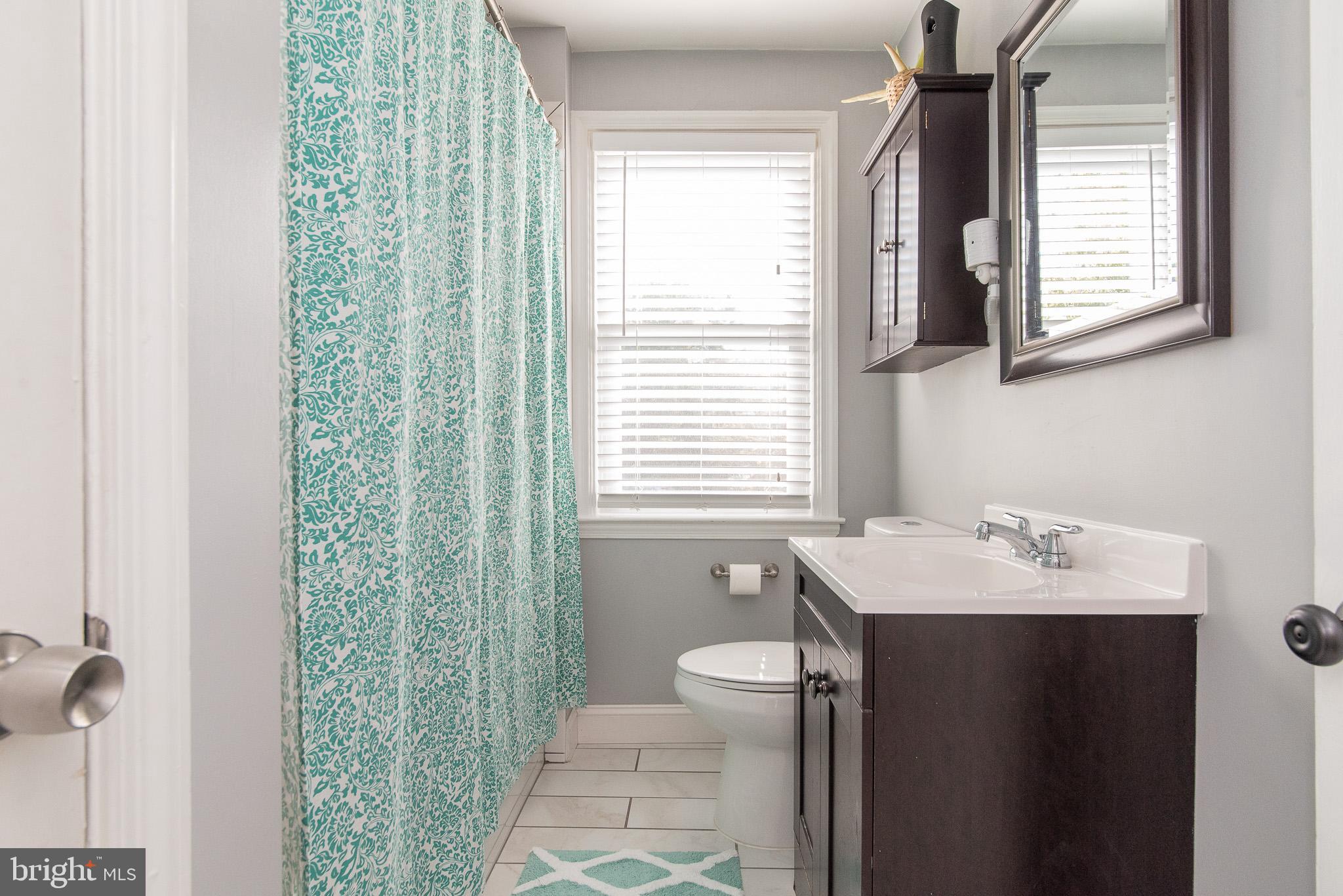 1885 Edgewood Road Towson, MD 21286 - Photo 32 of 53 Full Bath Upper
