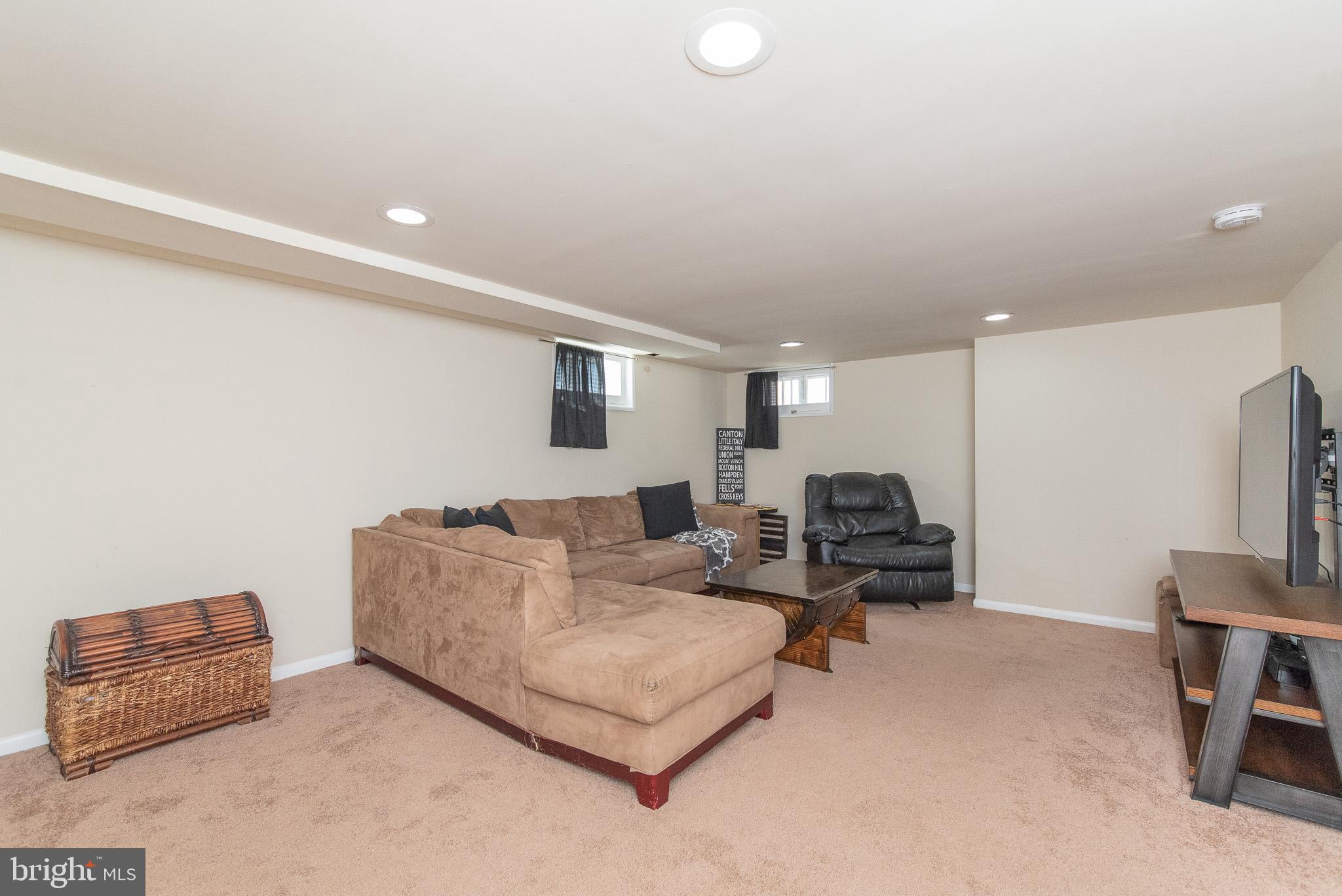 1885 Edgewood Road Towson, MD 21286 - Photo 40 of 53 Family Room