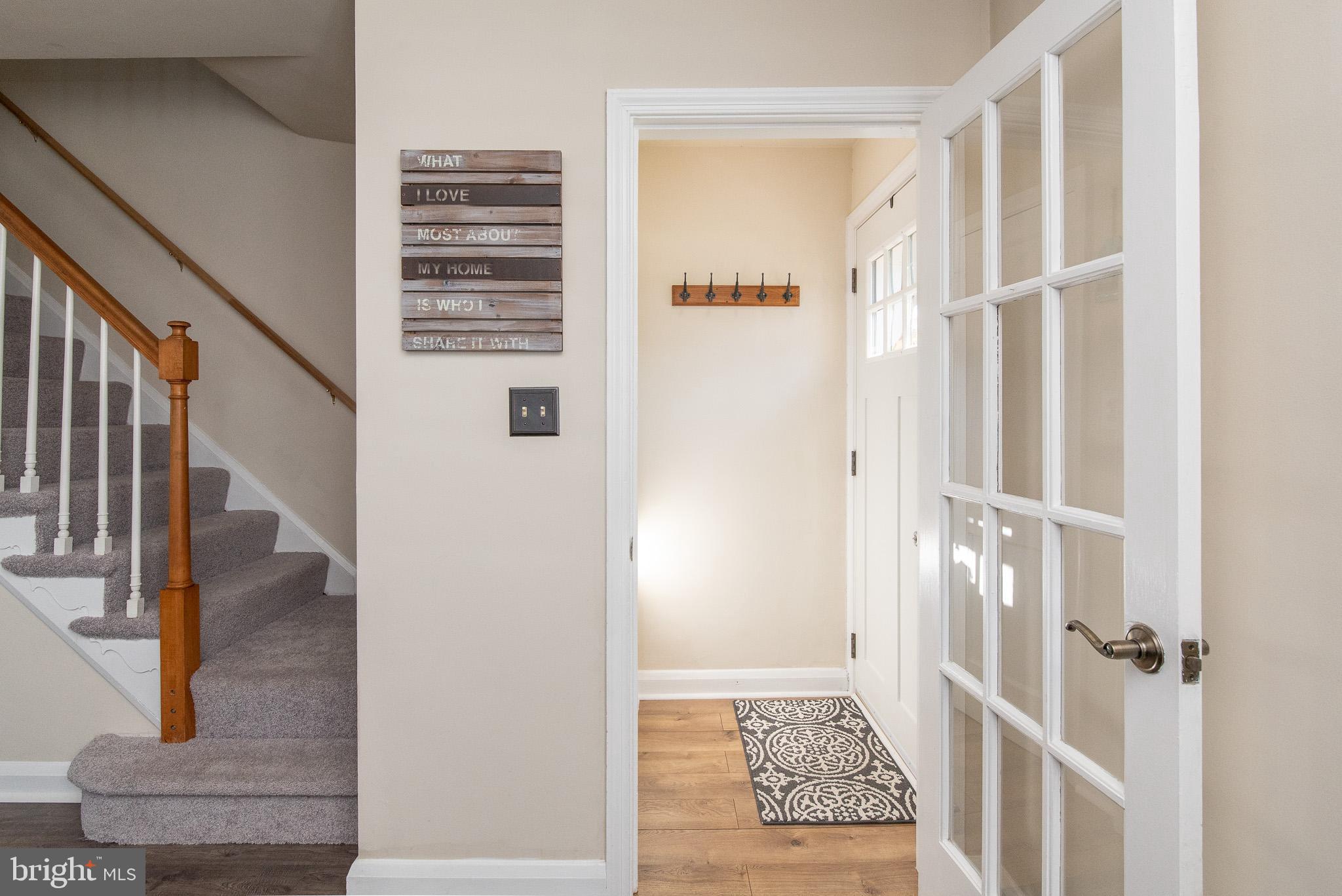 1885 Edgewood Road Towson, MD 21286 - Photo 7 of 53 Foyer