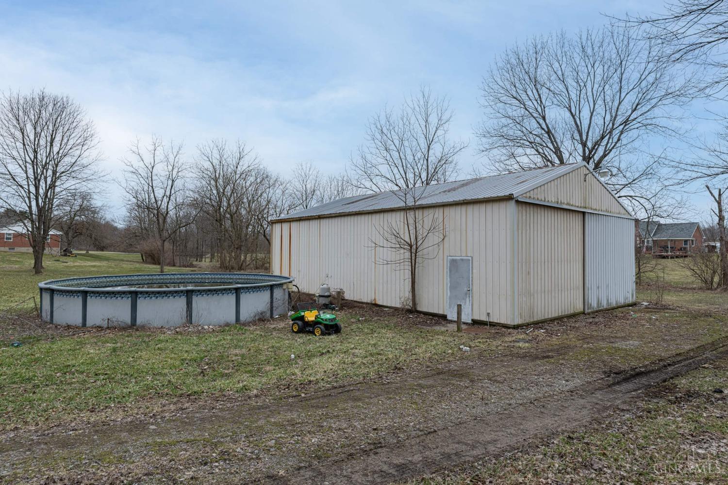 2460 Gibbs Road Goshen, OH 45122 - Photo 32 of 33 Gallery Image 32