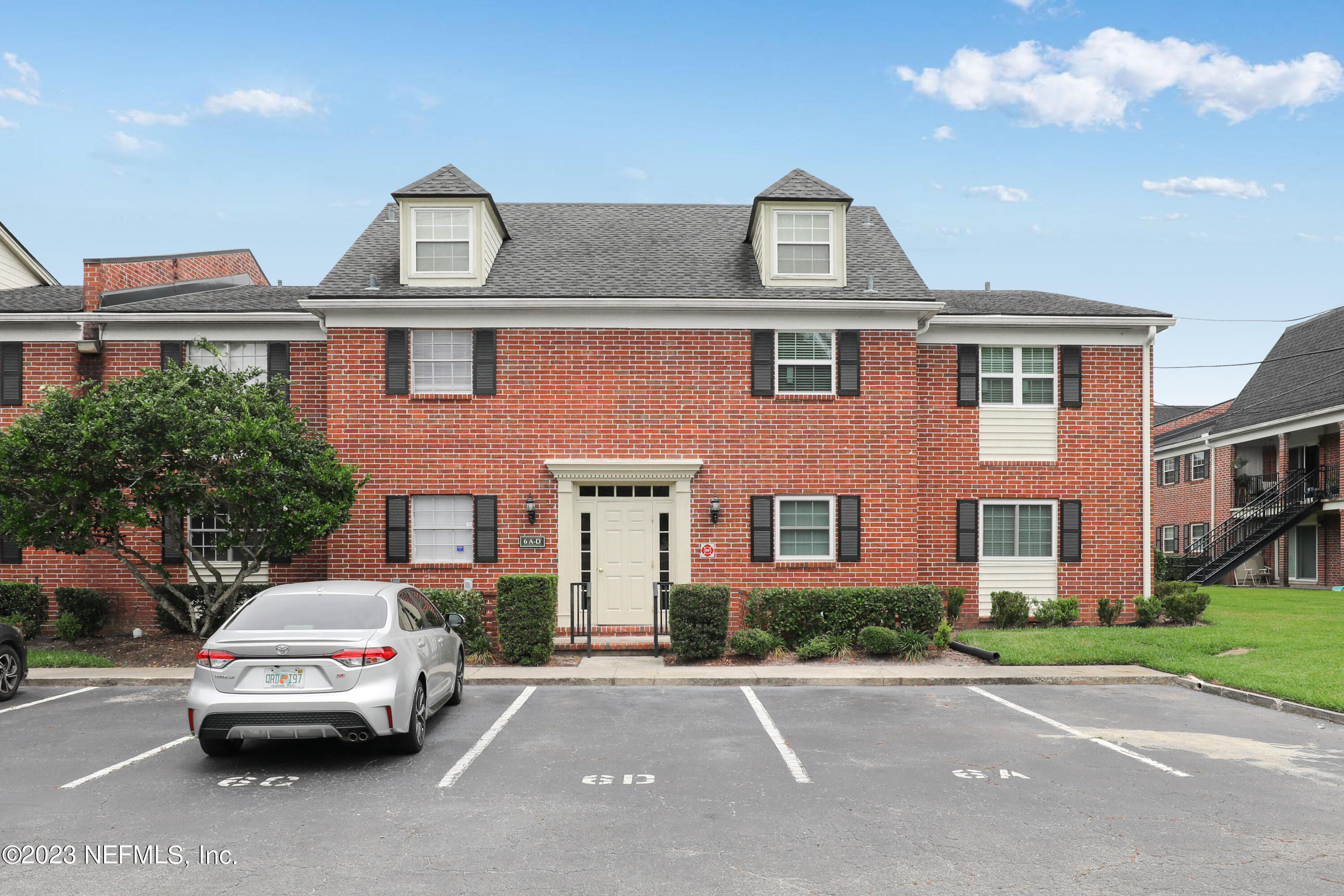 4915 Baymeadows Road, Unit 6B Jacksonville, FL 32217 - Photo 1 of 19 Exterior Front of Building