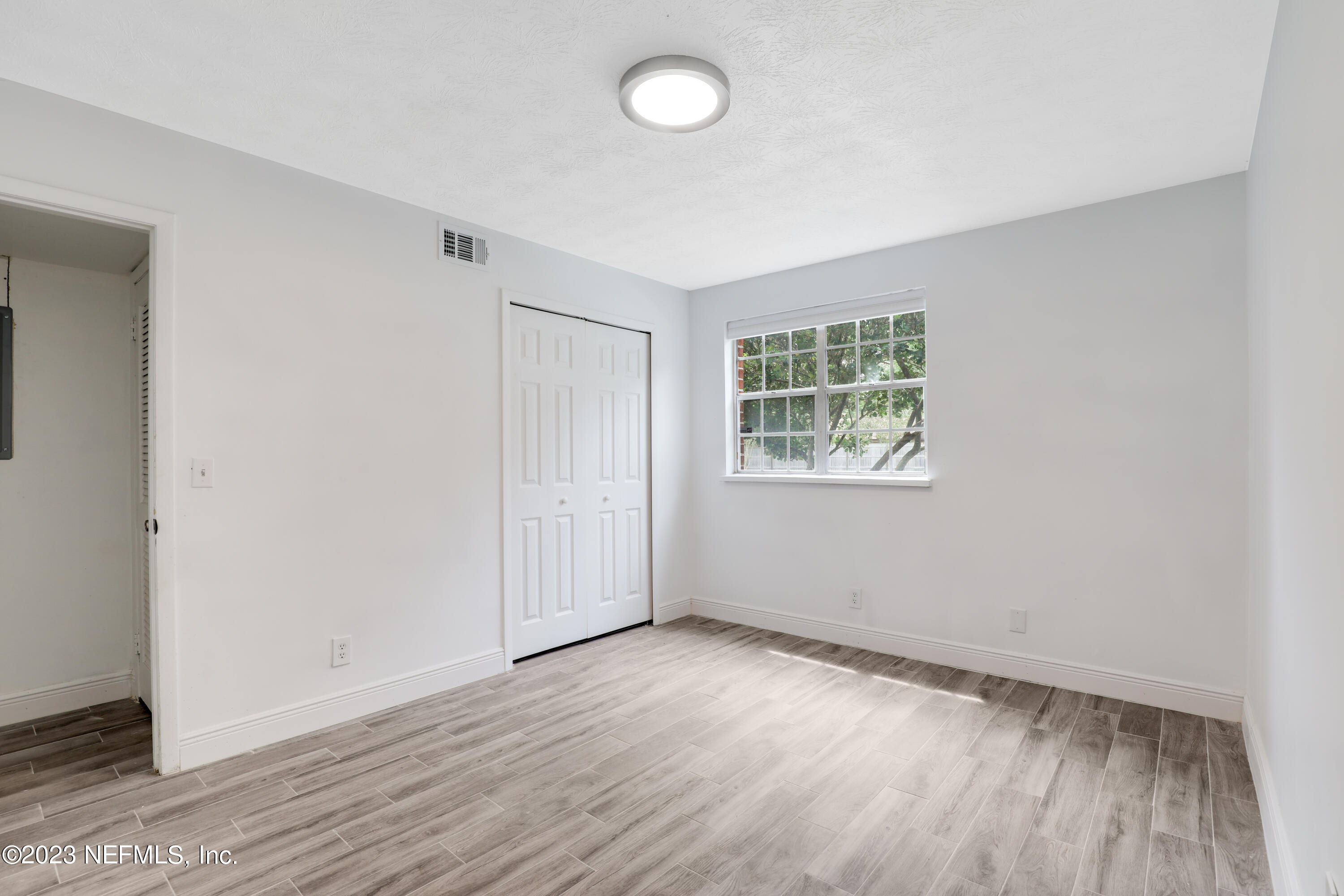4915 Baymeadows Road, Unit 6B Jacksonville, FL 32217 - Photo 14 of 19 Bedroom 2