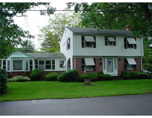 28 Bagley Road Warwick, RI 02888 - Photo 1 of 1 Exterior Front.
