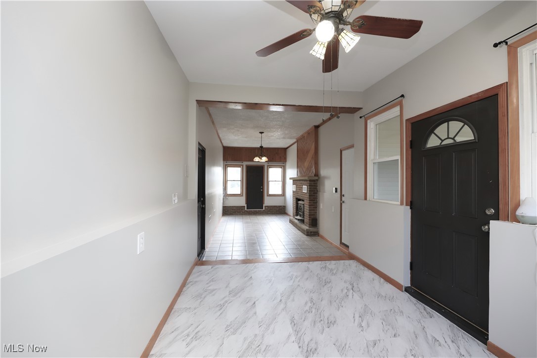 5033 Fenn Road Medina, OH 44256 - Photo 5 of 29 Breezeway