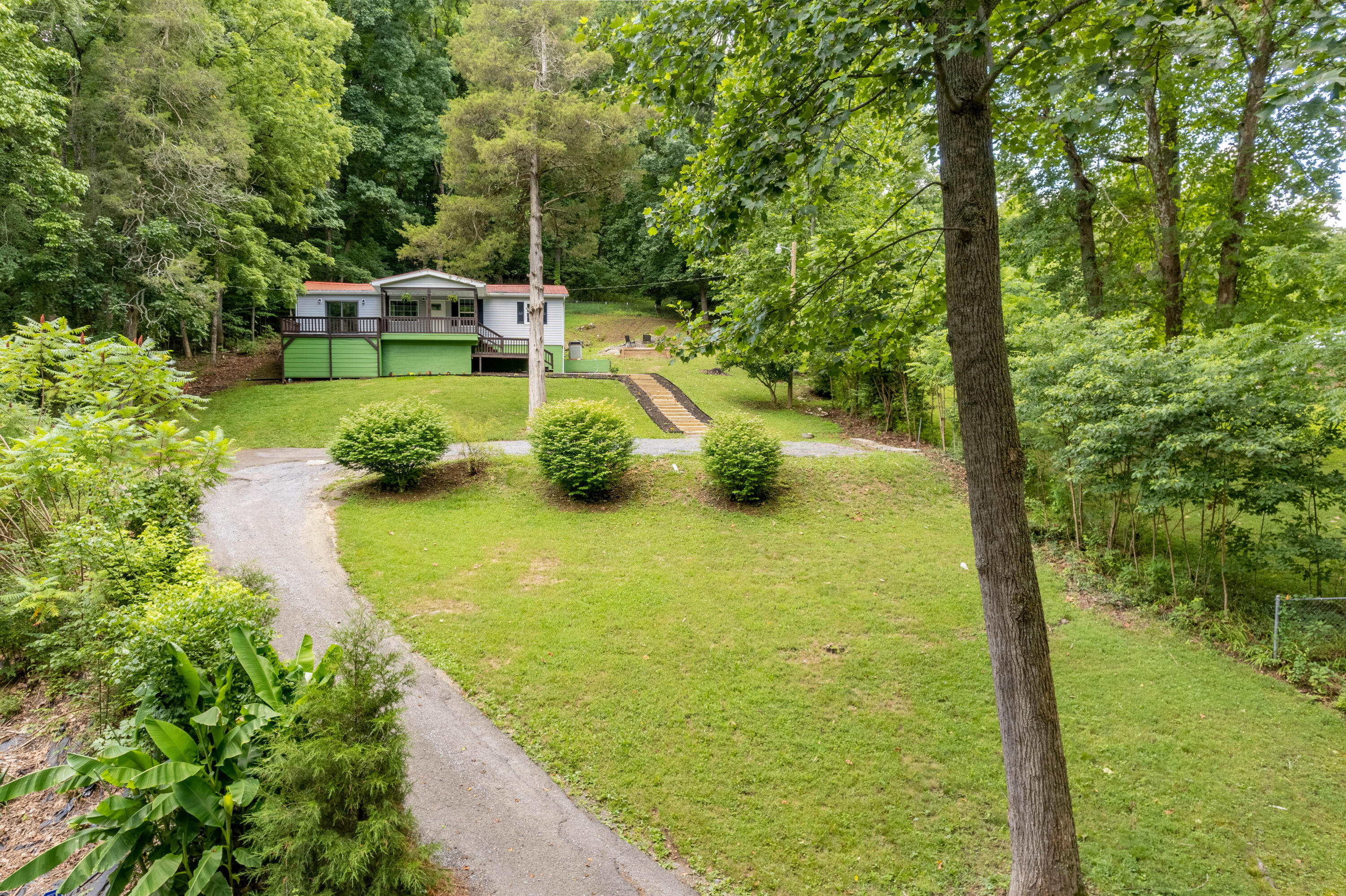 213 Steele Creek Road Bristol, TN 37620 - Photo 30 of 42 Steele Creek-11