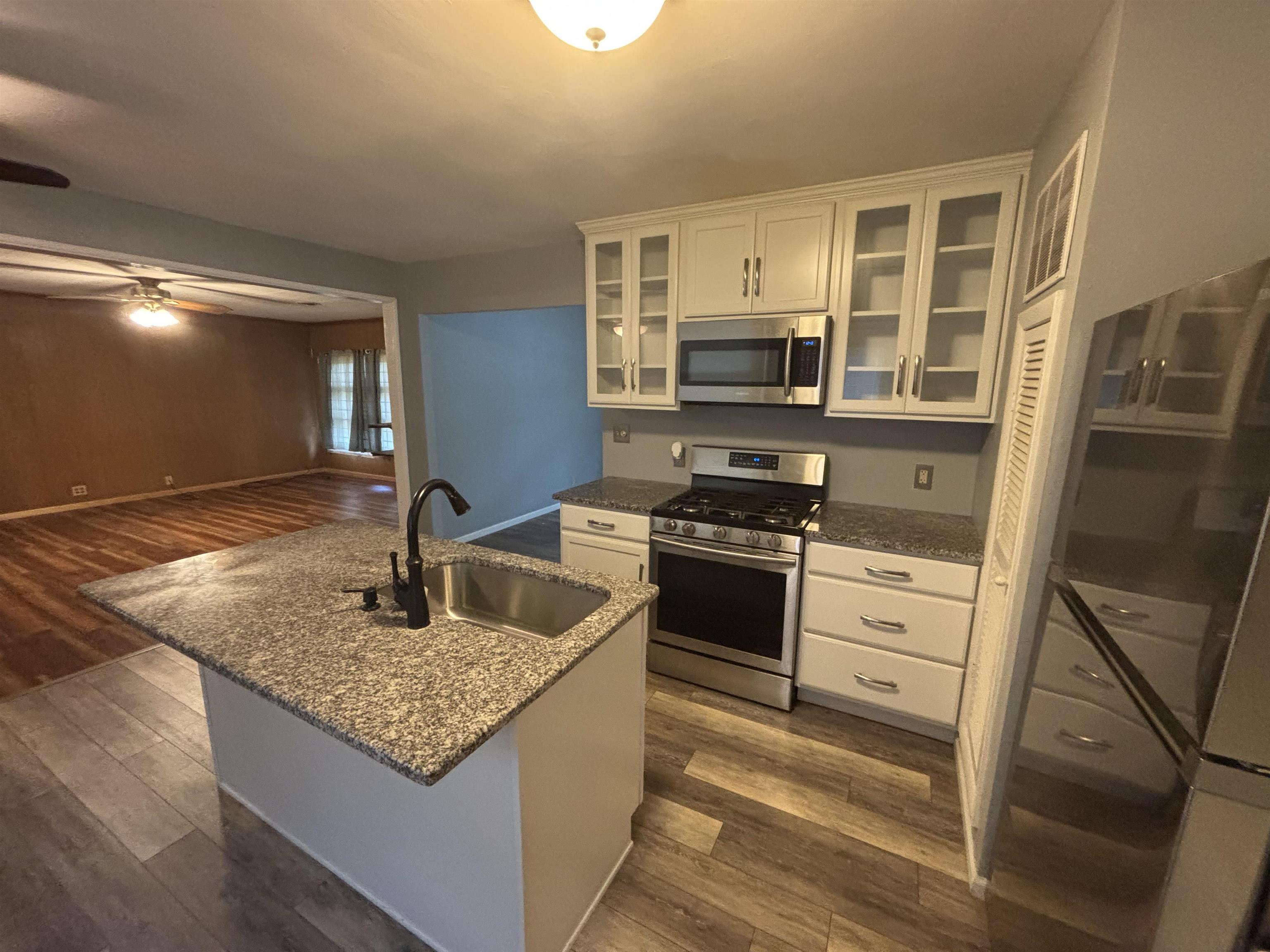 5922 Southcrest Road Fort Wayne, IN 46816 - Photo 7 of 16