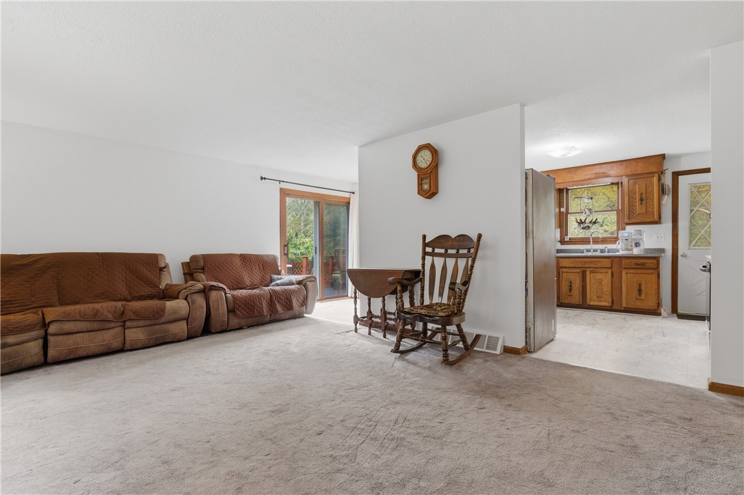 90 Pulaski Road Glocester, RI 02814 - Photo 14 of 42