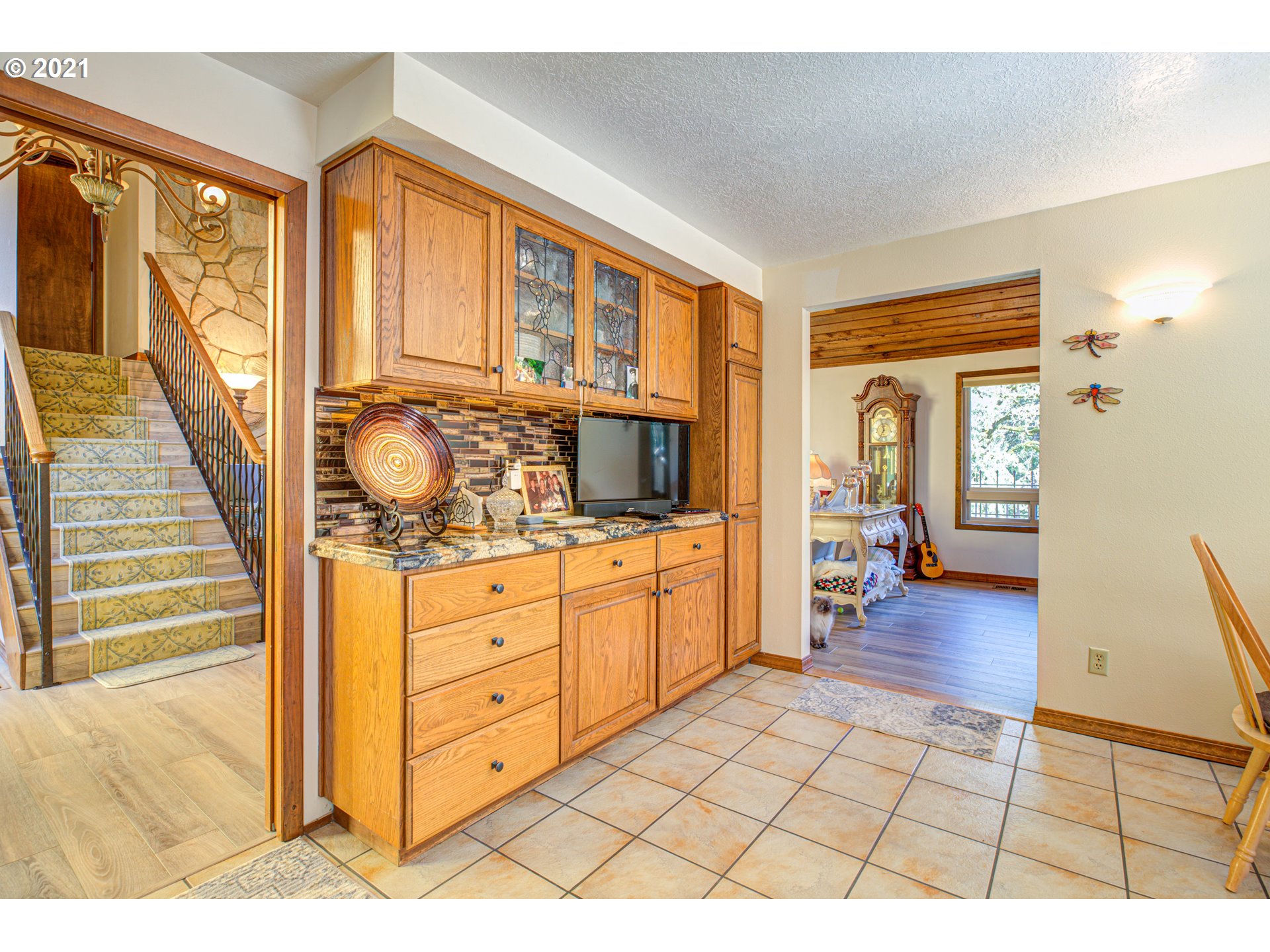 15643 South Maplelane Road Oregon City, OR 97045 - Photo 12 of 32 Gallery Image 12
