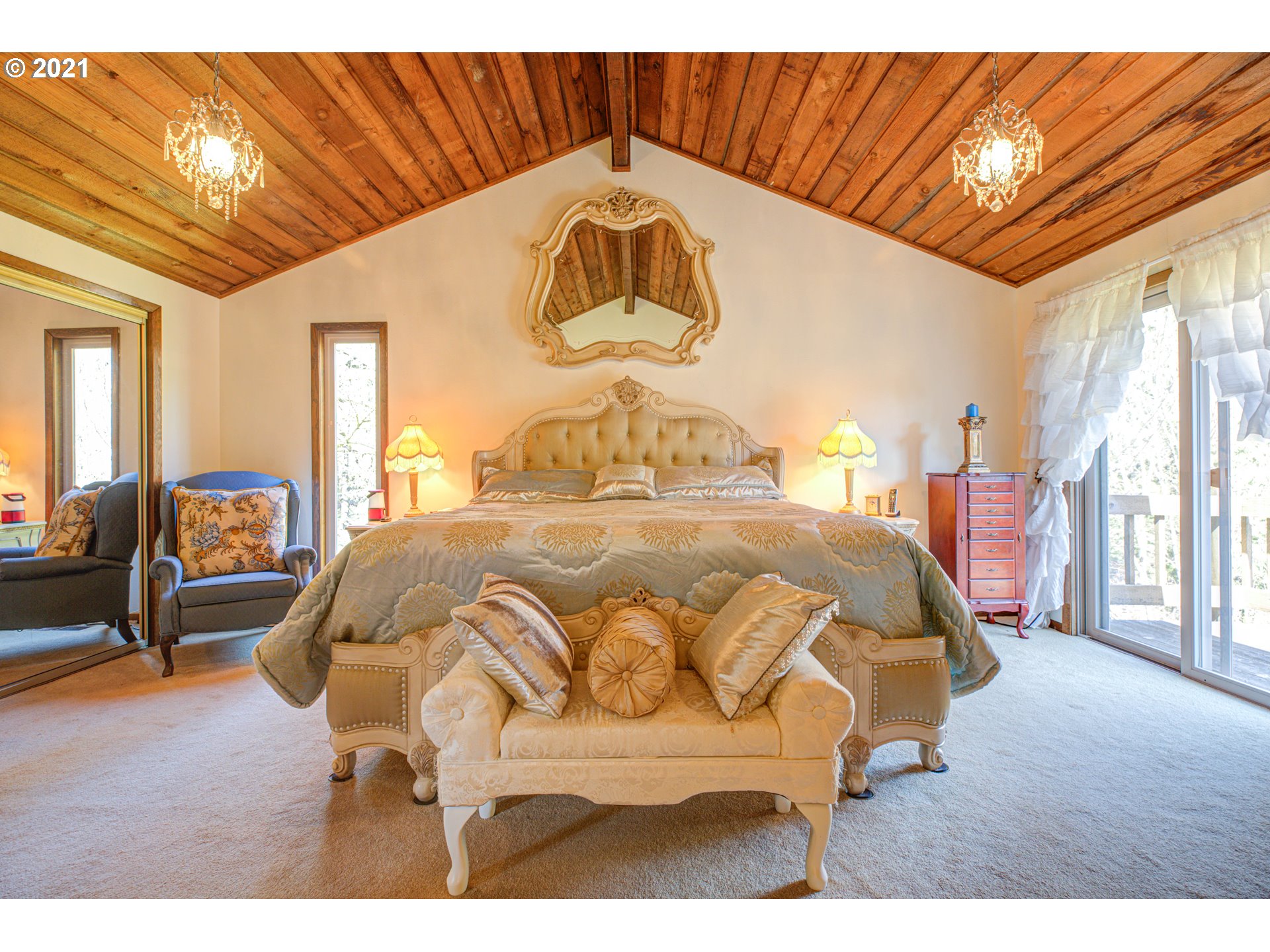 15643 South Maplelane Road Oregon City, OR 97045 - Photo 14 of 32 Gallery Image 14