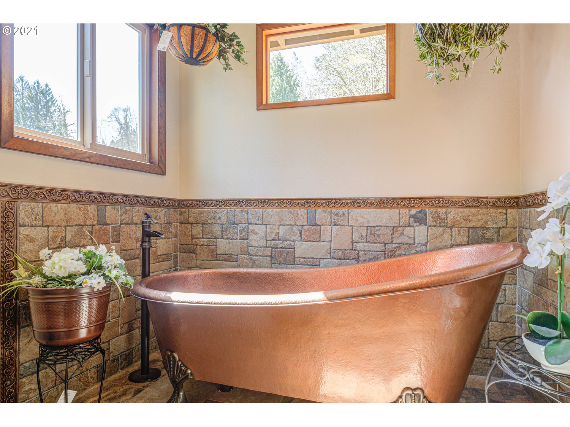 15643 South Maplelane Road Oregon City, OR 97045 - Photo 17 of 32 Gallery Image 17