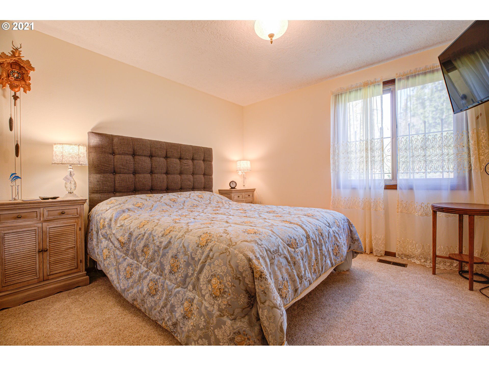 15643 South Maplelane Road Oregon City, OR 97045 - Photo 18 of 32 Gallery Image 18