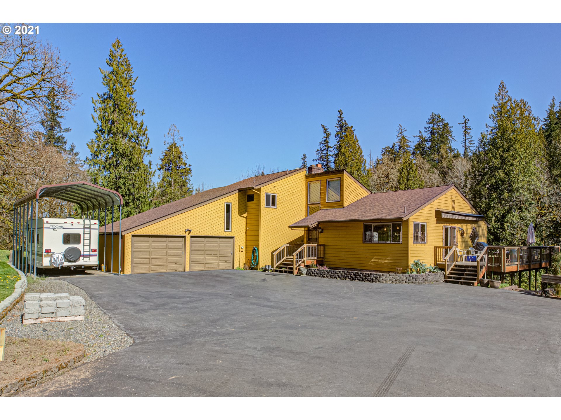 15643 South Maplelane Road Oregon City, OR 97045 - Photo 4 of 32 Gallery Image 4