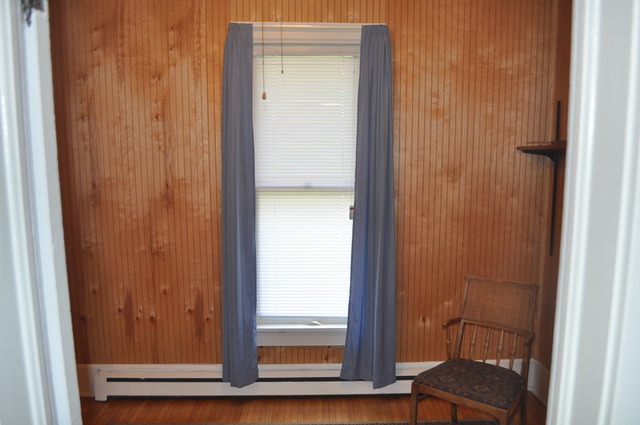 456 Franklin Boulevard Elgin, IL 60120 - Photo 9 of 14 a view of front door