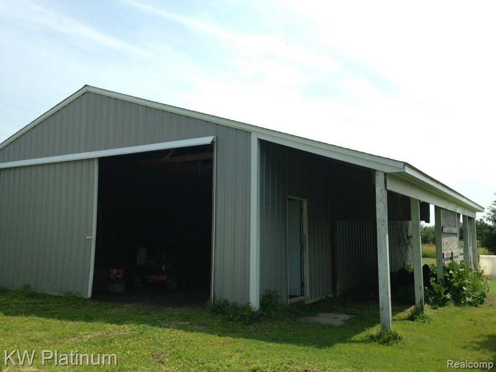 10851 Jeddo Road Yale, MI 48097 - Photo 7 of 15 10851 Jeddo Rd 1.jpg