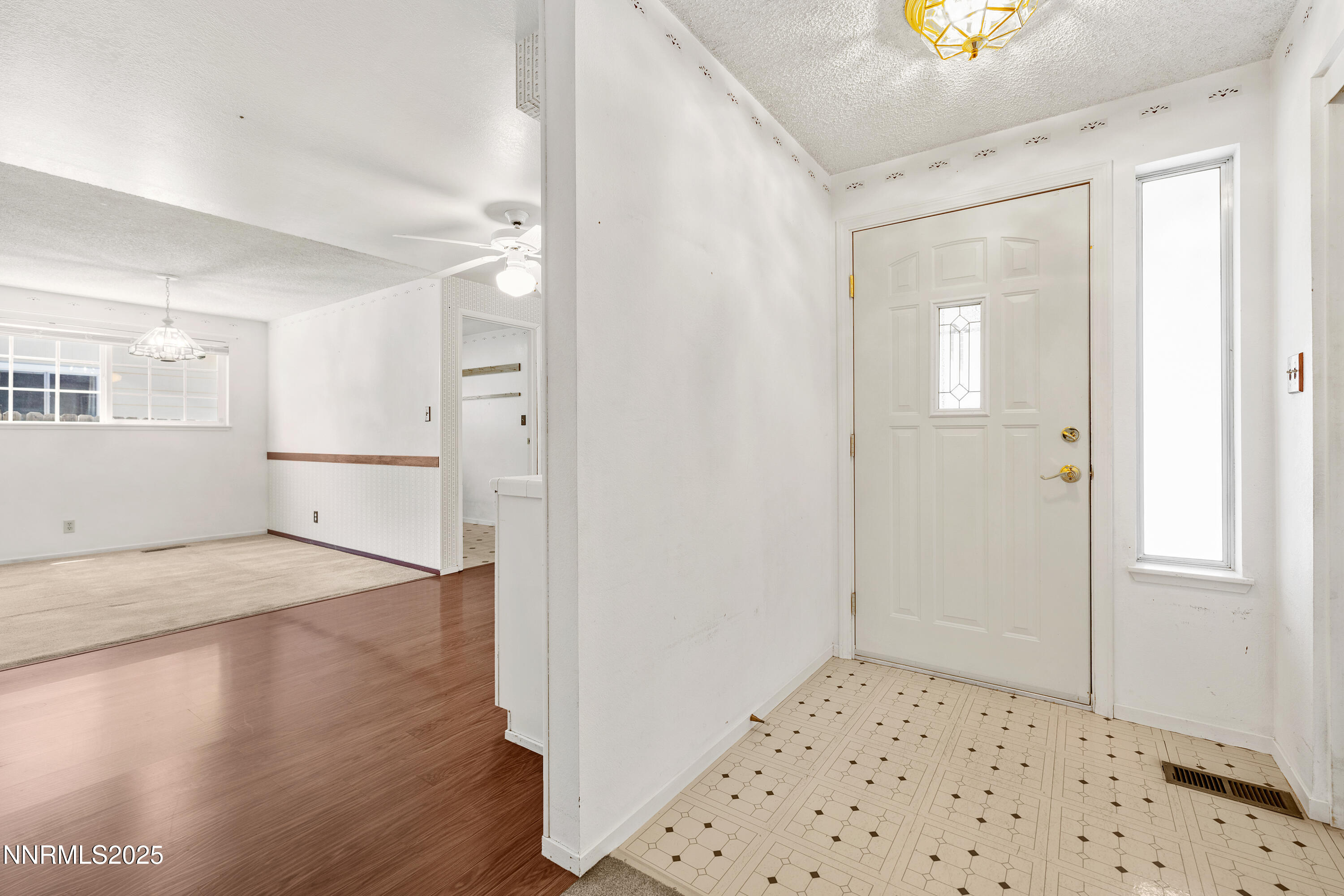 2960 Santa Ana Drive Reno, NV 89502 - Photo 11 of 12 2960 Front door