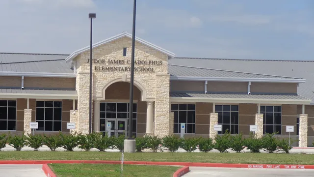 $2,590 | 21123 Amber Crossing Drive, Richmond, TX 77406