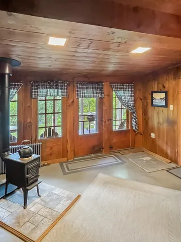 $599,900 | 1 Mast Road, Lee, NH 03861