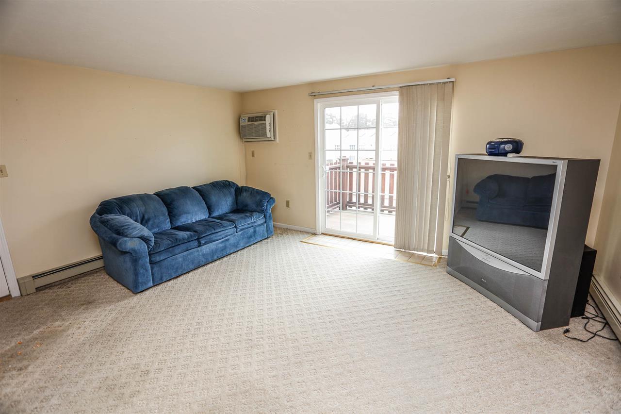 370 Circle Road, Unit 12 Manchester, NH 03103 - Photo 6 of 20