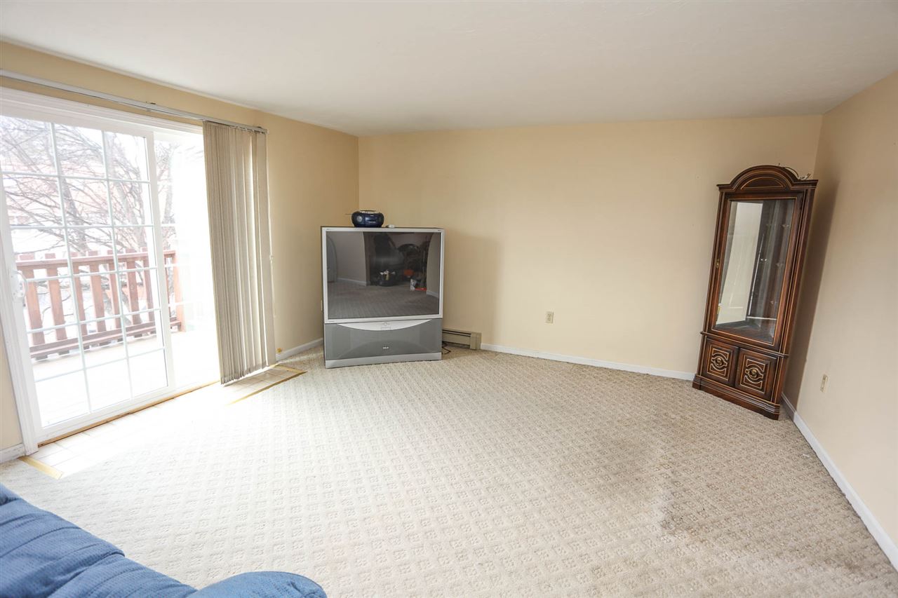 370 Circle Road, Unit 12 Manchester, NH 03103 - Photo 7 of 20