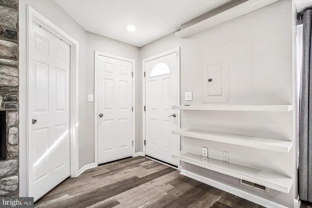 a view of an empty room