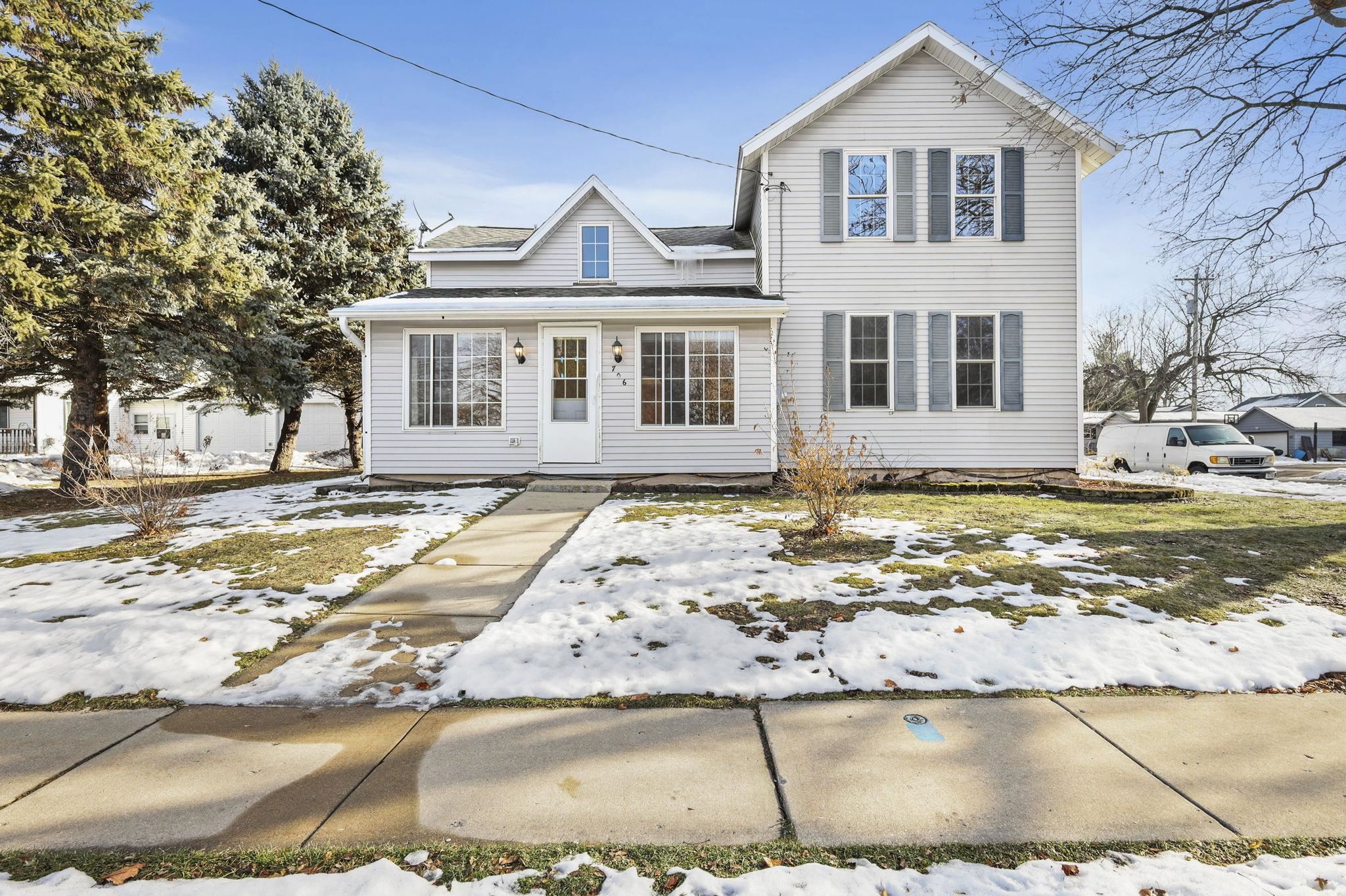 706 Hubbell Street Marshall, WI 53559 - Photo 1 of 1