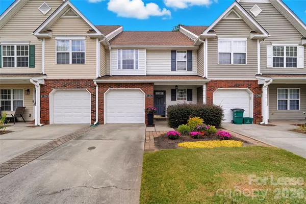 $1,799 | 11212 Blake Port Court, Charlotte, NC 28270