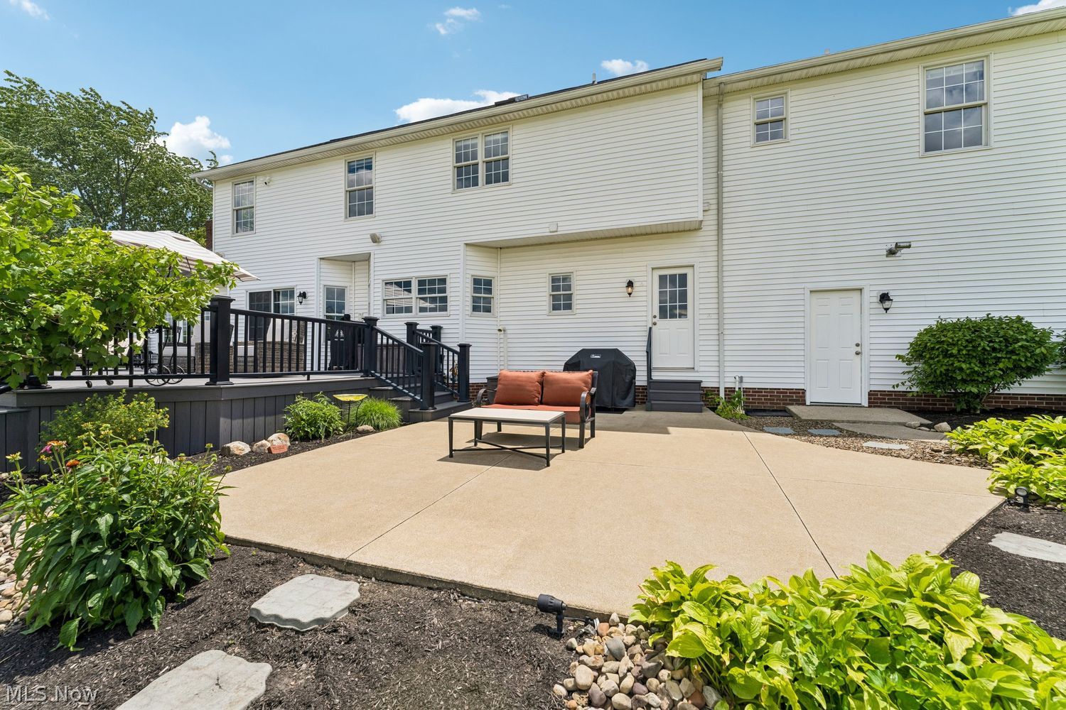 2271 Granger Road Medina, OH 44256 - Photo 38 of 48