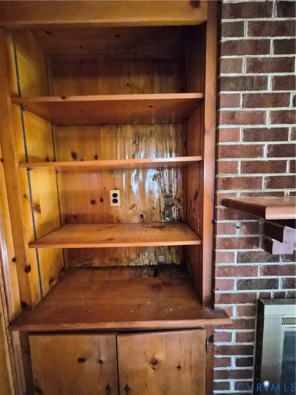 802 Northampton Road Petersburg, VA 23805 - Photo 8 of 22