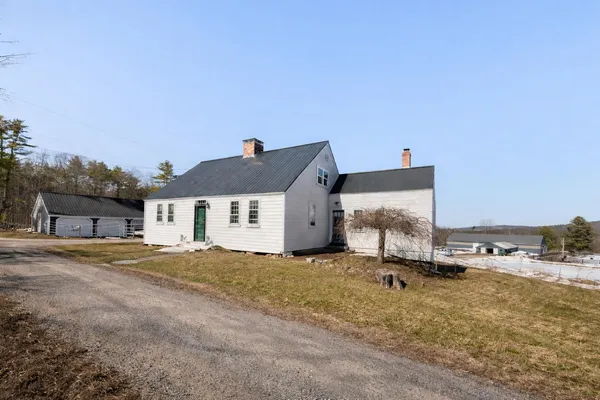 $950,000 | 850 Ballards Ridge Road, Wakefield, NH 03872