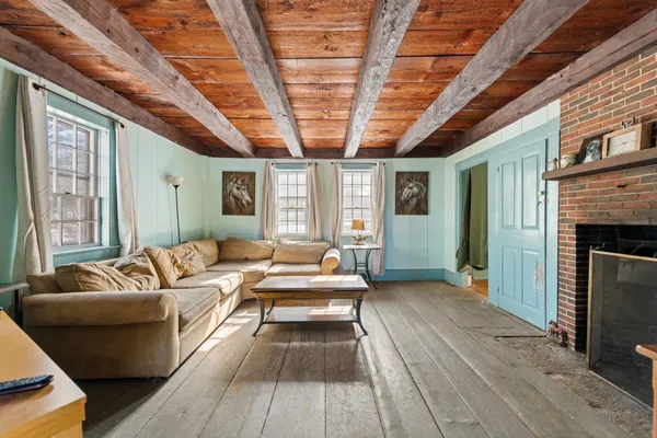 $950,000 | 850 Ballards Ridge Road, Wakefield, NH 03872