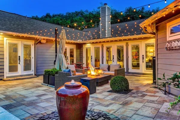 a outdoor space view with sitting space