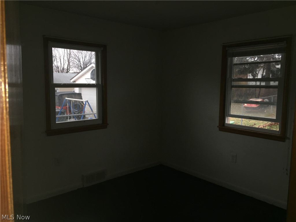 520 Stanley Road Akron, OH 44312 - Photo 10 of 15