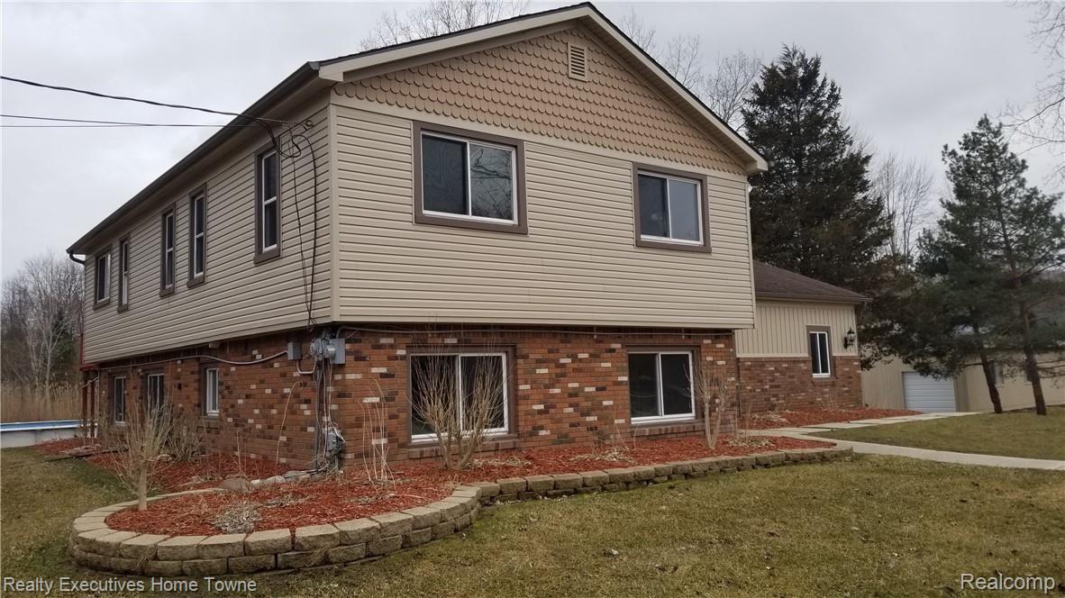 9635 Arnold Road Fair Haven, MI 48023 - Photo 4 of 29 20190316_141959 - Copy - Copy.jpg