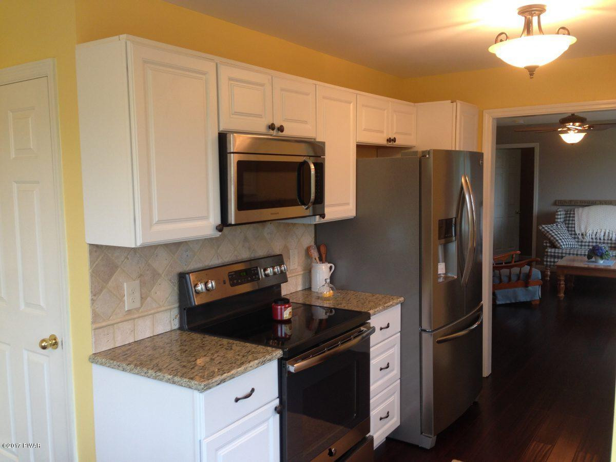 81 Fords Road Honesdale, PA 18431 - Photo 5 of 25