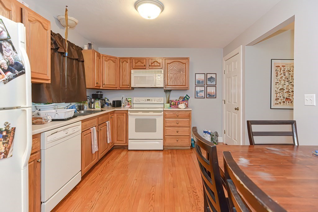 178 Southbridge Road Dudley, MA 01571 - Photo 23 of 31 Gallery Image 23