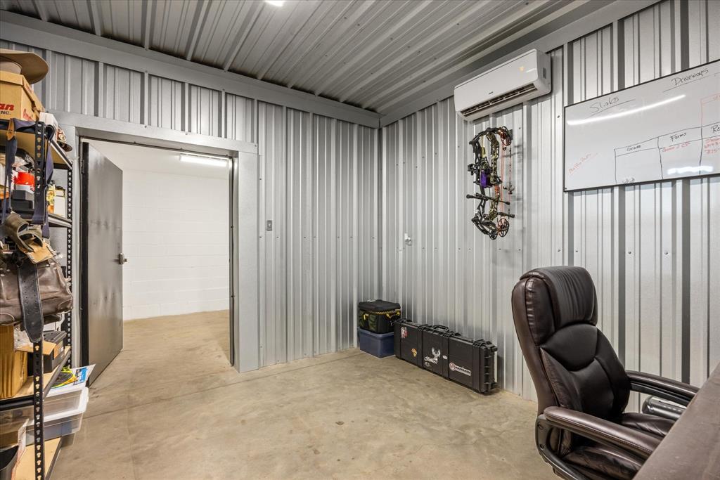 7000 Massey Road Granbury, TX 76049 - Photo 39 of 40 Office in Shop