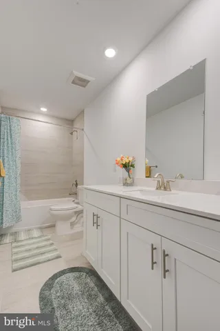 $1,329,000 | 87 Aaron Truehart Way, Titusville, NJ 08560