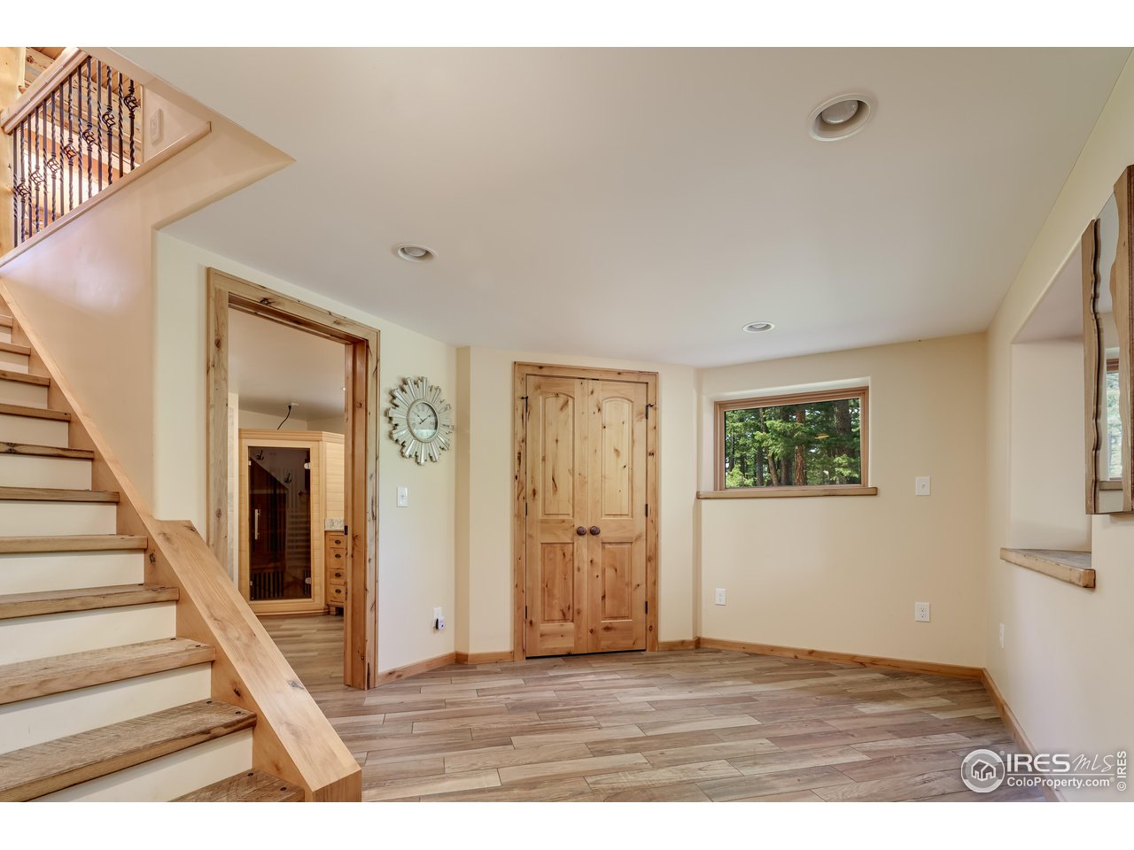 625 North Beaver Road Black Hawk, CO 80422 - Photo 24 of 40 a view of an entryway with wooden floor