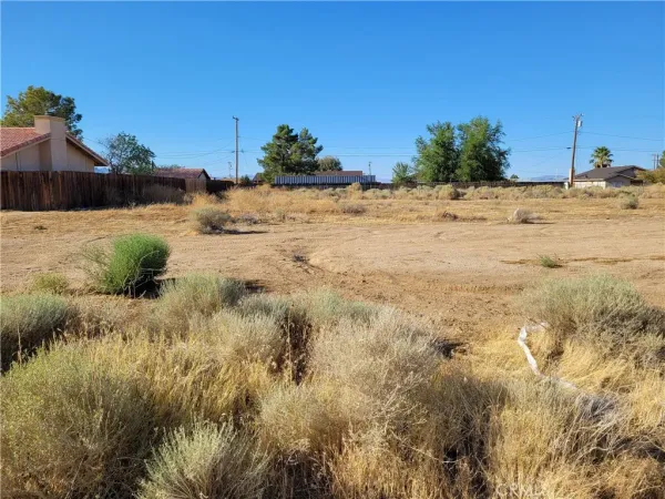$15,500 | 11 Walpole, Edwards, CA 93523