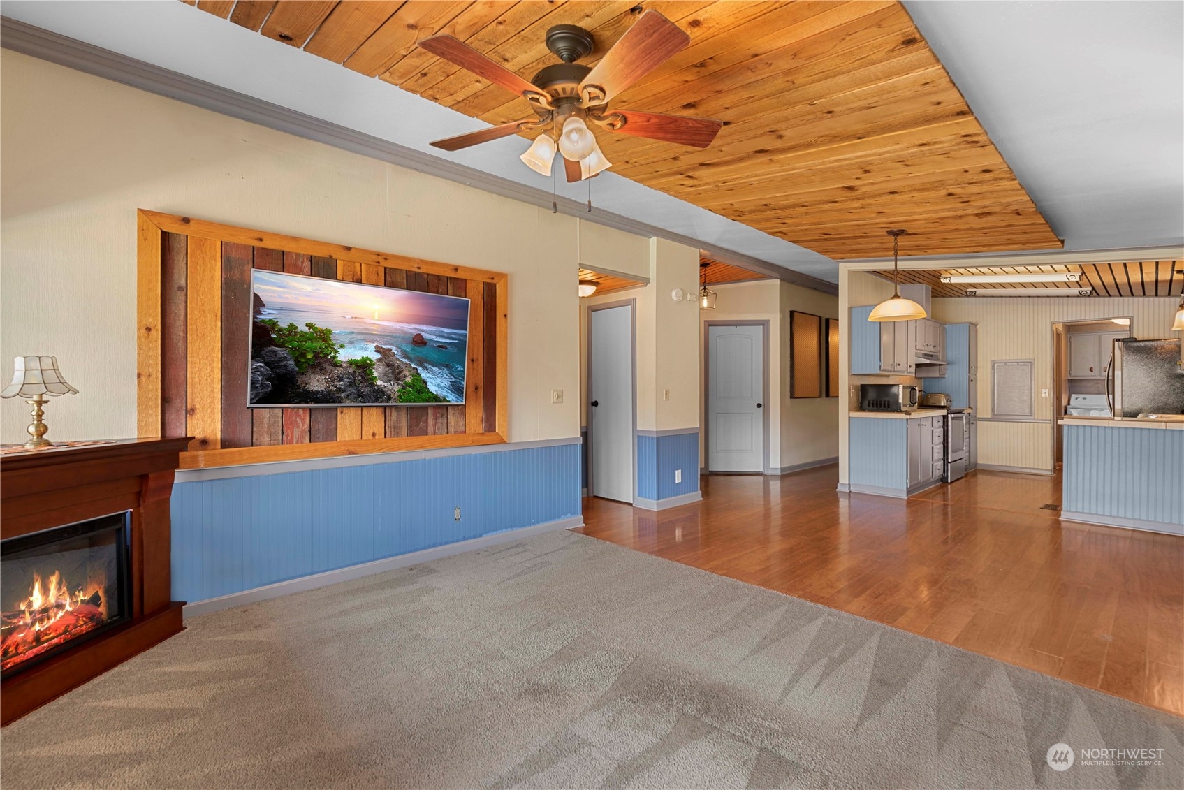 7900 Stine Hill Road, Unit 11 Cashmere, WA 98815 - Photo 12 of 39 a view of an empty room with window and fireplace