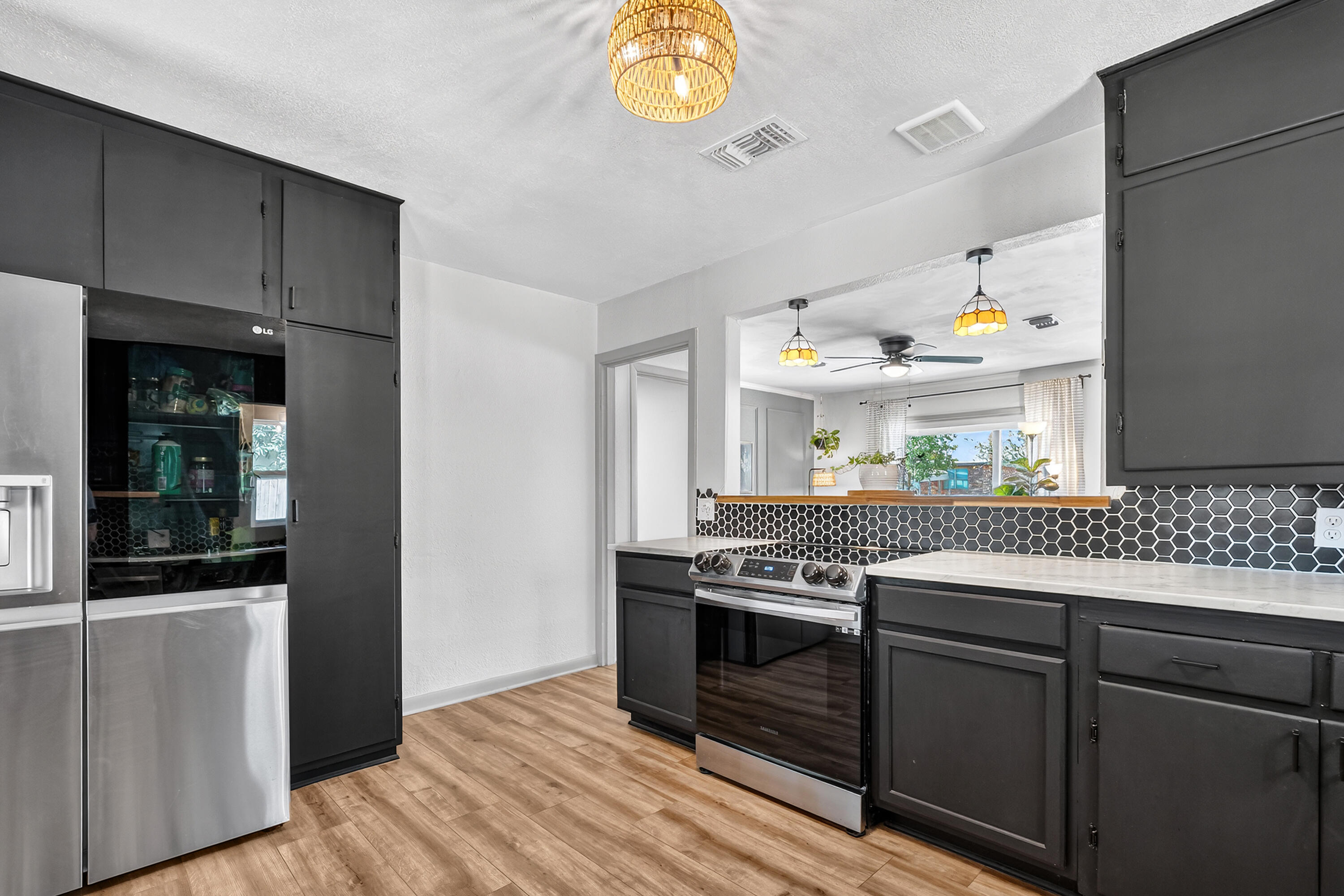 4804 38th Street Lubbock, TX 79414 - Photo 6 of 22 DSC00650