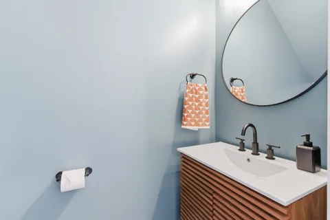 $465,000 | 102 West Mill Drive, Nashville, TN 37209