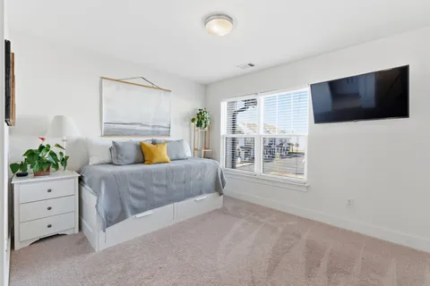 $465,000 | 102 West Mill Drive, Nashville, TN 37209