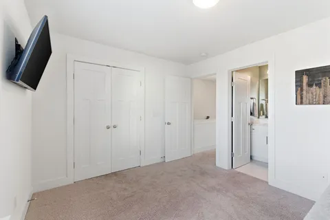 $465,000 | 102 West Mill Drive, Nashville, TN 37209